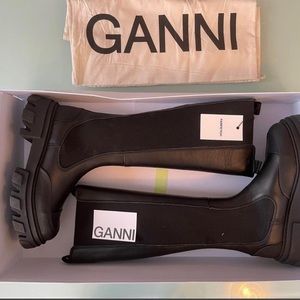 Ganni knee high Chelsea boots 39